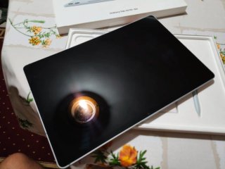 Samsung Galaxy Tab S9 FE+ 5G Plata