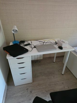 Scrivania Ikea Lagkapten Alex Bianca