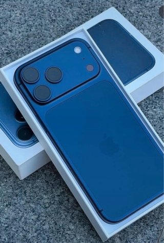 iPhone 17 Pro Max Azul