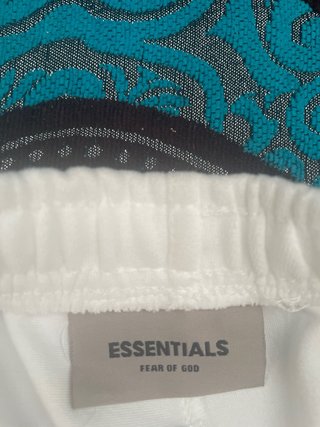Essentials Pantalón Corto Blanco talla 13-14 años
