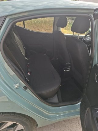 Hyundai i10 2025