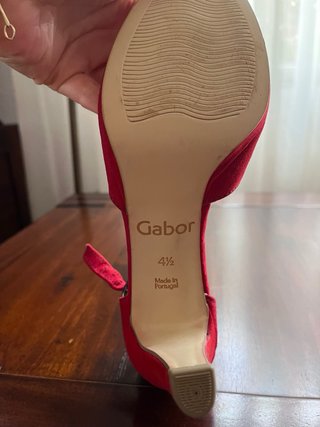 Zapatos de tacón Gabor rojos