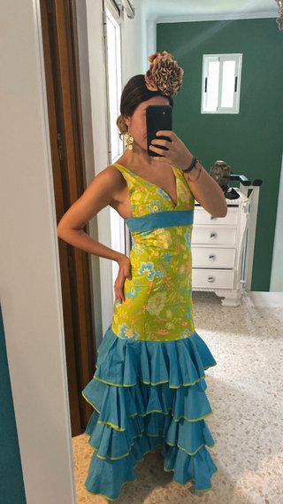 Traje de flamenca con volantes