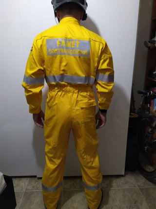 Mono Bombero FAMET Contraincendios