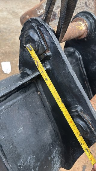 Cazo Excavadora Negro