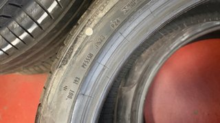 Neumáticos 235/45 R20
