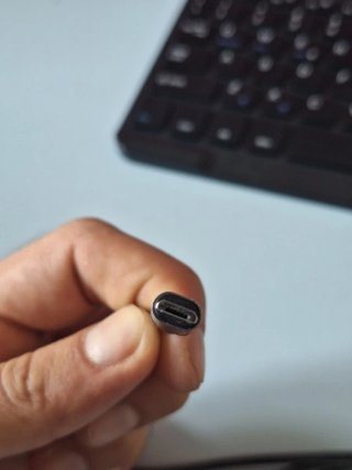 Tastiera Bluetooth sottile Lenovo + Caricabatterie