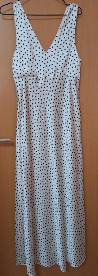 Vestido largo de lunares