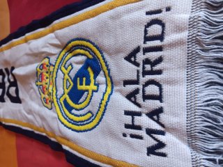 Bufanda Real Madrid CF