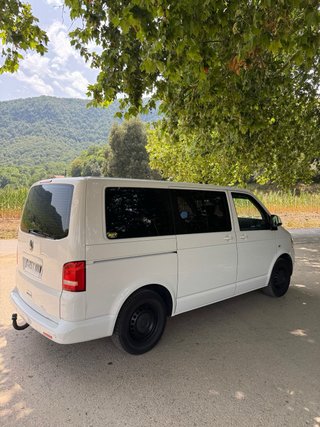 Volkswagen Caravelle 2013