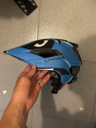 Casco MTB Niño LIXADA Azul Precio negociable