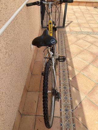 Bicicleta Decathlon plateada