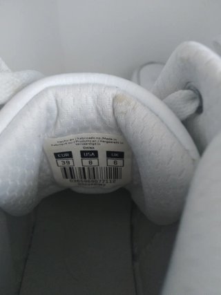 Zapatillas altas blancas chica talla 39