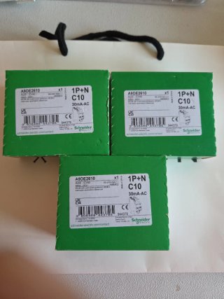3x diferencial dpn vigi 2p 10A A9DE2610 1P+N C10