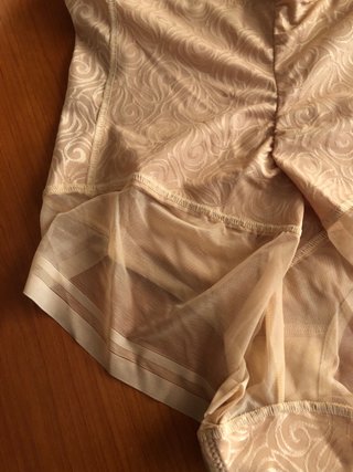 Braga moldeadora Clara beige talla 44 nueva