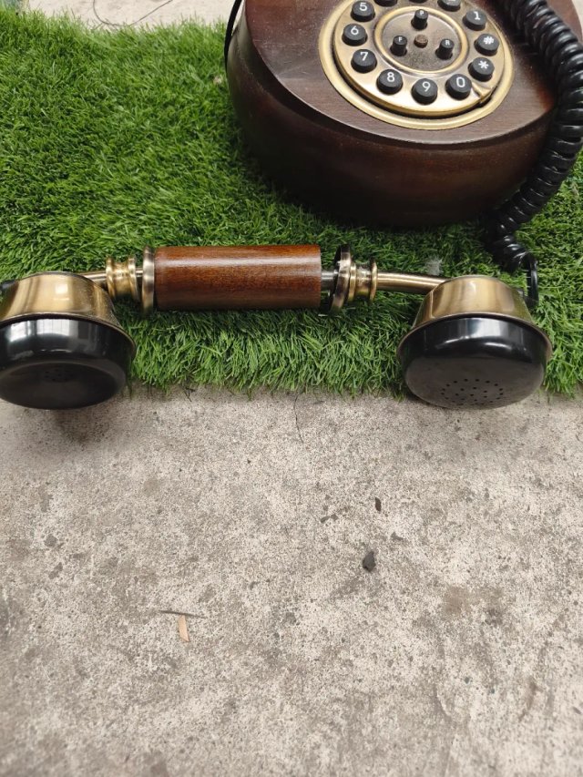 Teléfono Fijo Vintage Madera y Bronce