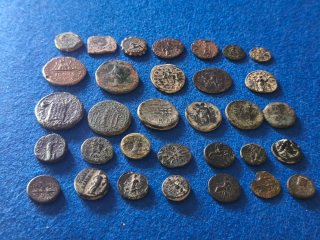 Lote 32 monedas romanas