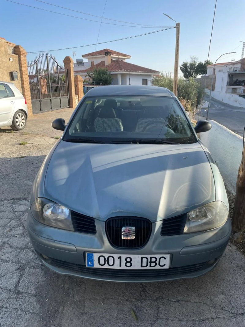 SEAT Cordoba 2004 - foto 1