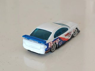 Hot Wheels Holden SS Commodore Bianca 2001