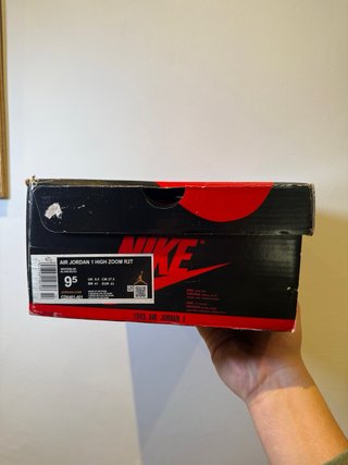 Air Jordan 4 retro (AJ)
