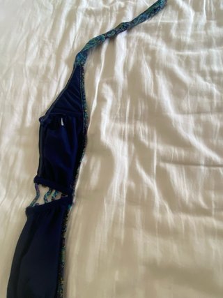 Bikini Oysho Azul y Morado