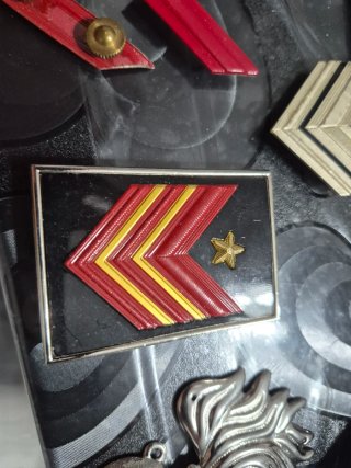 Lotto Gradi Militari e Mostrine