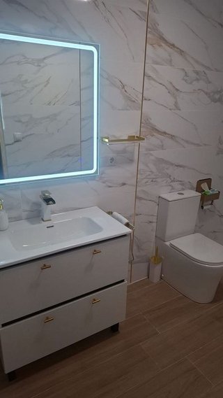 Chalet en venta en Luceni