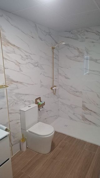 Chalet en venta en Luceni