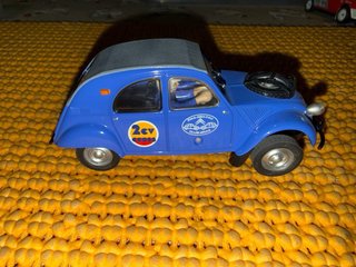 Scalextric Citroën 2CV