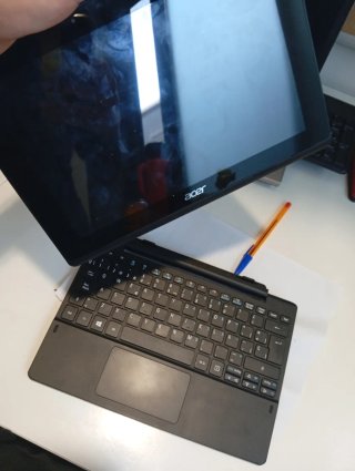Acer Portátil Desmontable Gris