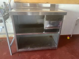 Mueble cafetero acero inoxidable+ molino de cafe