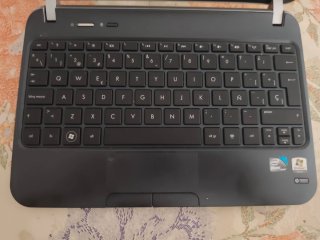 HP Mini Portátil Negro/Gris