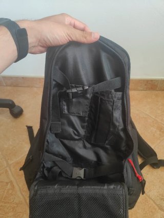 Mochila Quiksilver Negra con tara