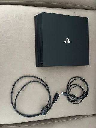 Play station 4 pro