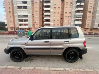 Mitsubishi Montero 2001 io 2.0 gdi CON AVERIA