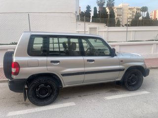 Mitsubishi Montero 2001 io 2.0 gdi CON AVERIA