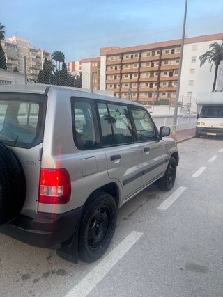 Mitsubishi Montero 2001 io 2.0 gdi CON AVERIA