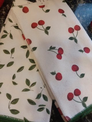 Servilletas de tela con cerezas