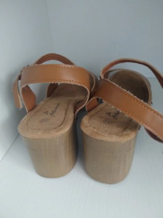 Sandalias Les Artisennes Talla 39 Tachuelas