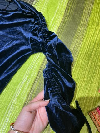 Vestido Terciopelo Azul Manga Larga