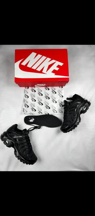 Nike AirMax PlusTN Zapatillas Negras talla 39 al45
