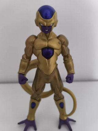 Figura Golden Freezer DOD