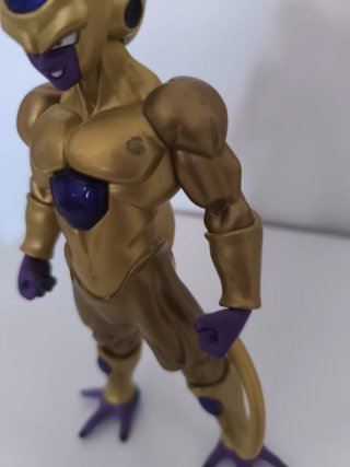 Figura Golden Freezer DOD