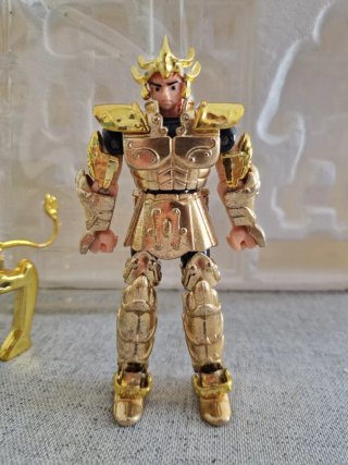 Leo 1987 Caballero Oro Bandai Completo
