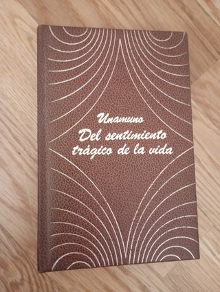 Libros clásicos. Sartre y Unamuno