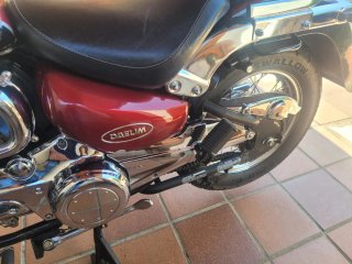 Daelim Daystar 125 Roja y Negra