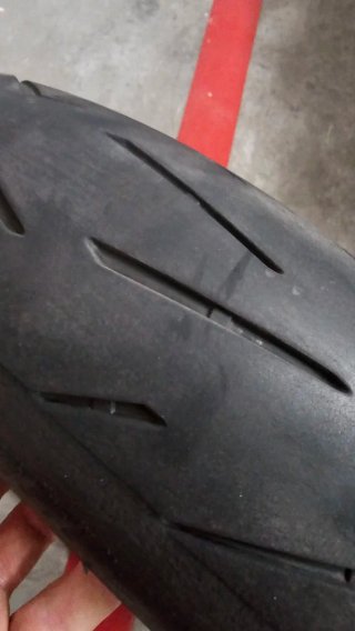 Neumático Pirelli rosso corsa II
