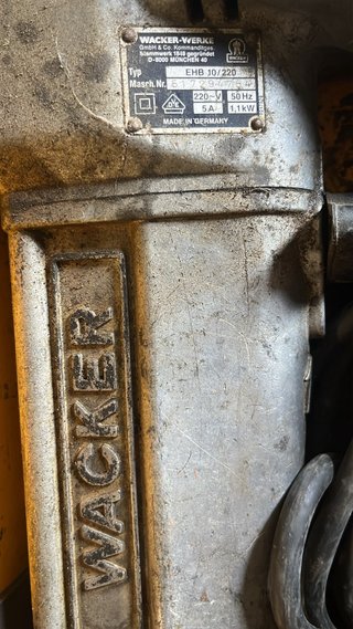 Martillo Demoledor Wacker Profesional + Maletín