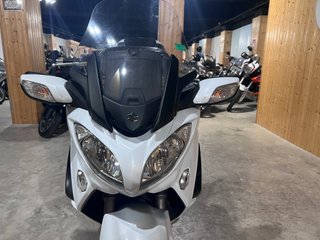 Suzuki Burgman 650
