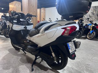 Suzuki Burgman 650